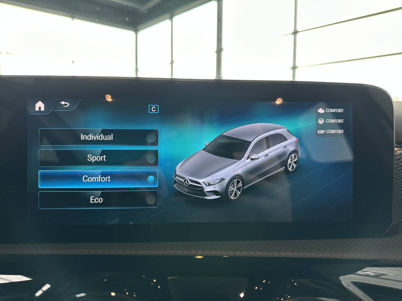 MERCEDES Classe A 180 7G-DCT Progressive Line