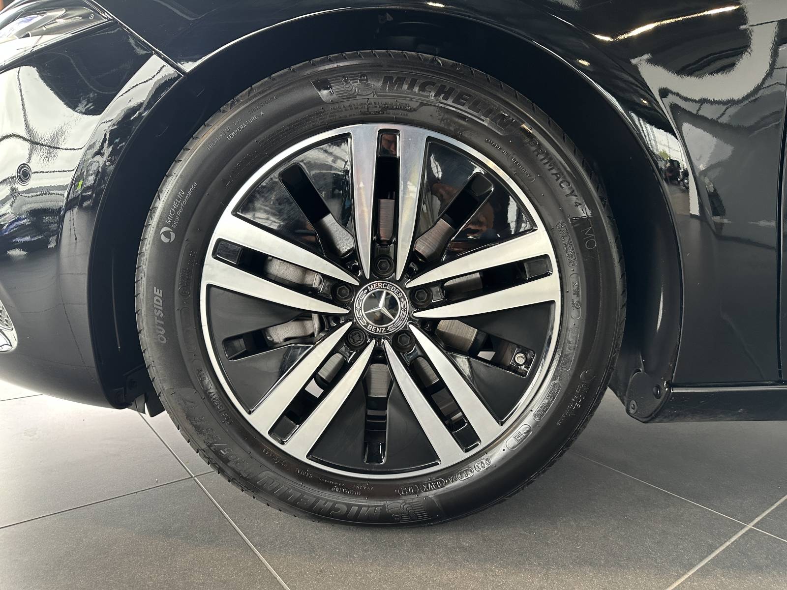 MERCEDES Classe A 180 7G-DCT Progressive Line