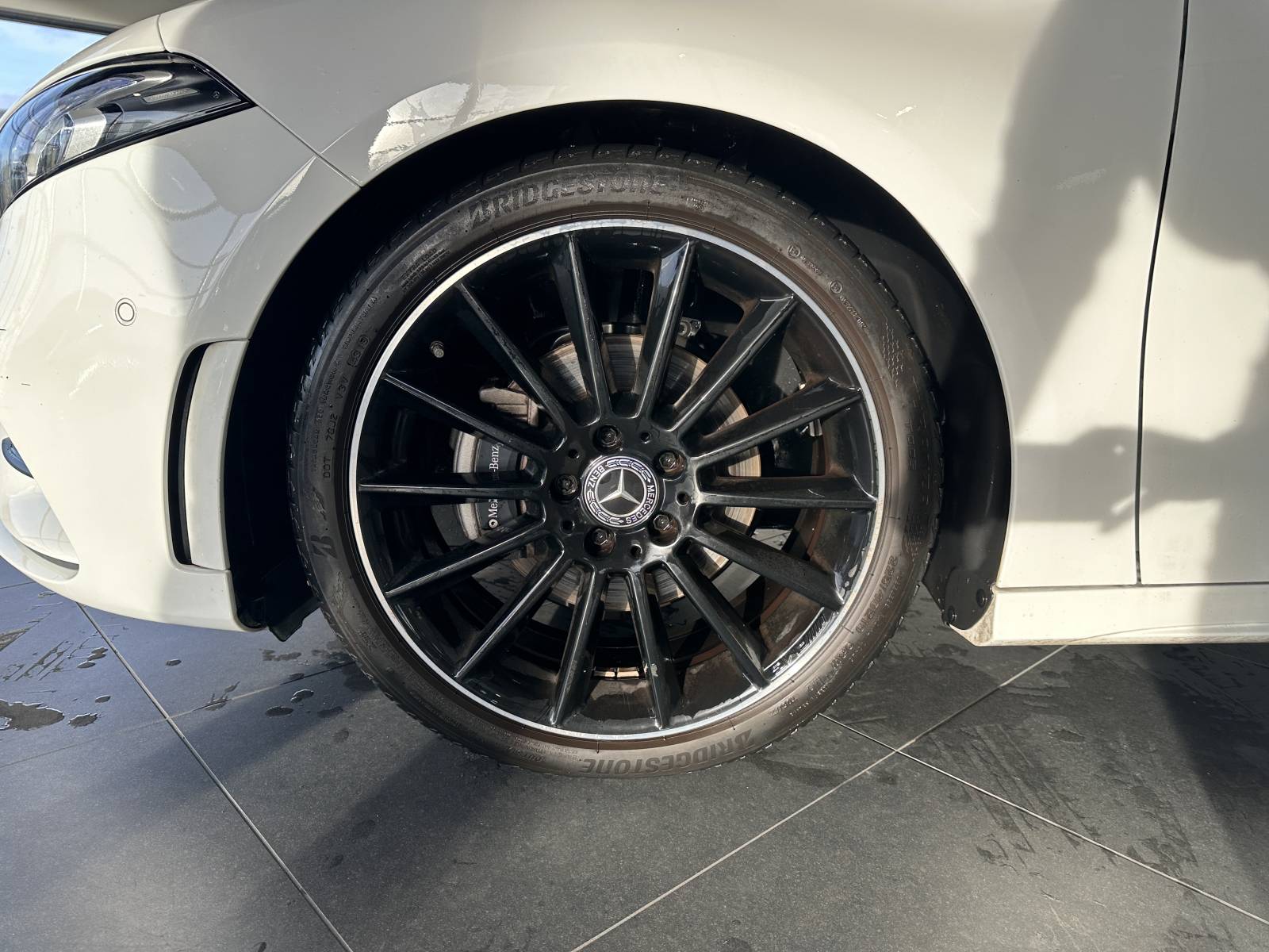 MERCEDES Classe A 180 BM6 AMG Line