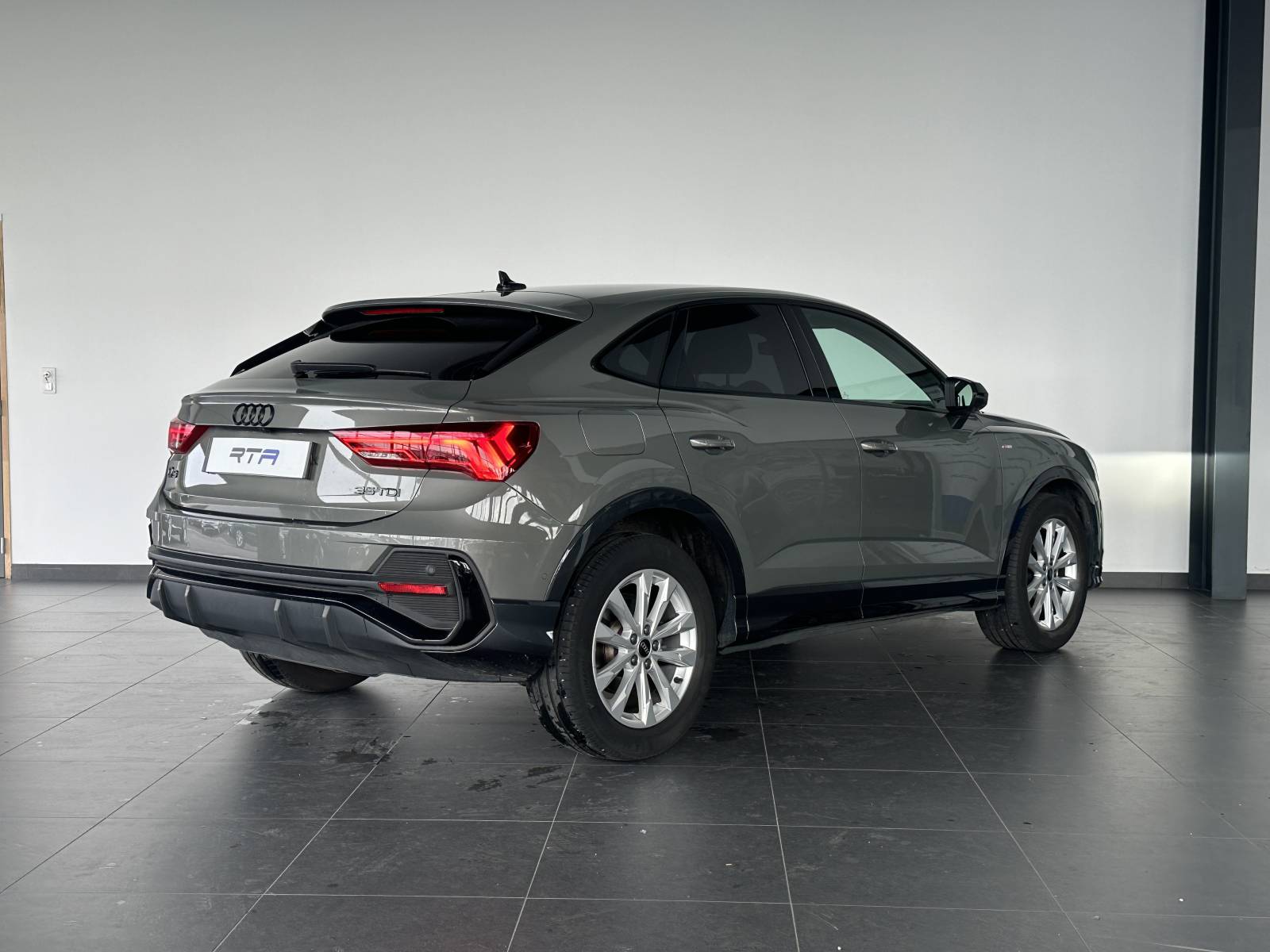 AUDI Q3 Sportback 35 TDI 150 ch S tronic 7 S line