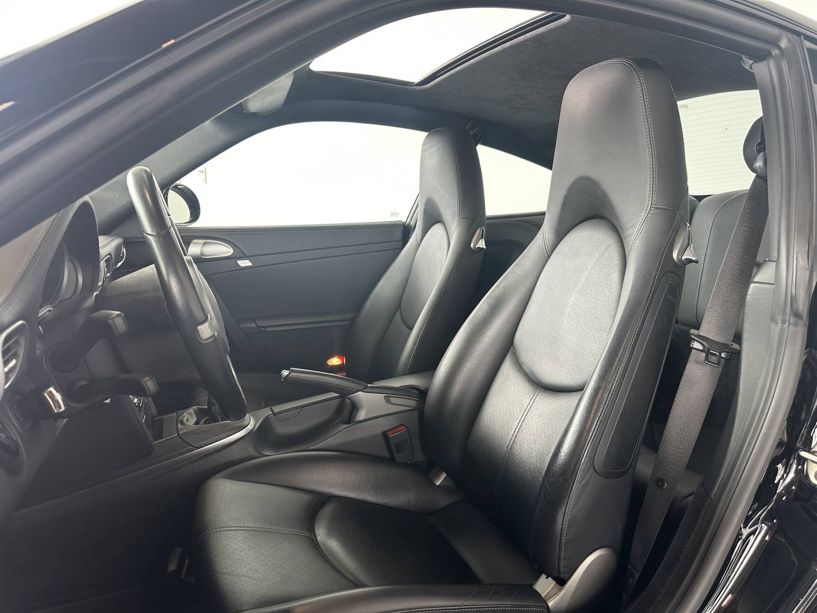 PORSCHE 911 Carrera S Coupé 3.8i 385