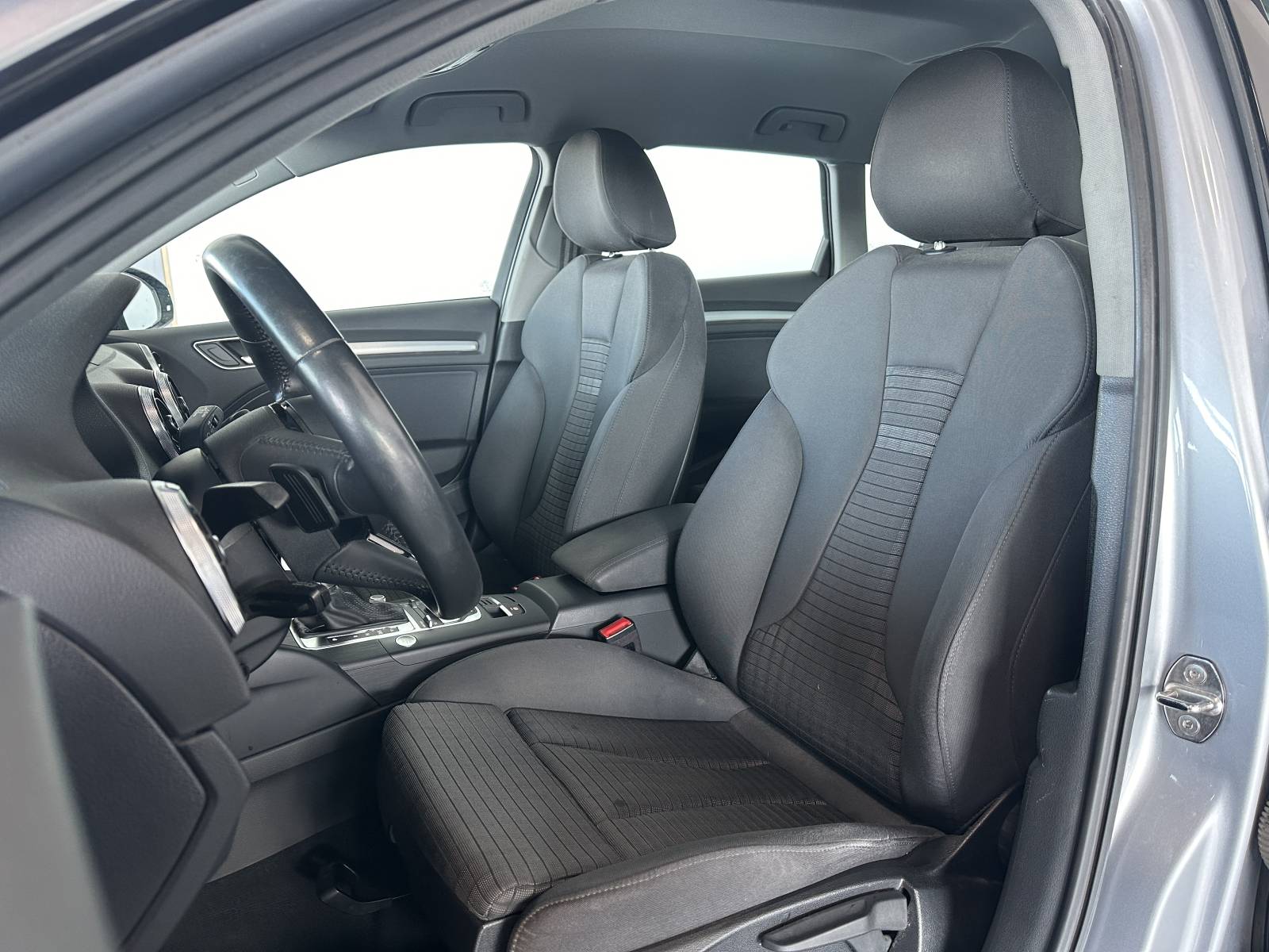 AUDI A3 Sportback 1.0 TFSI 115 S tronic 7 Midnight Series