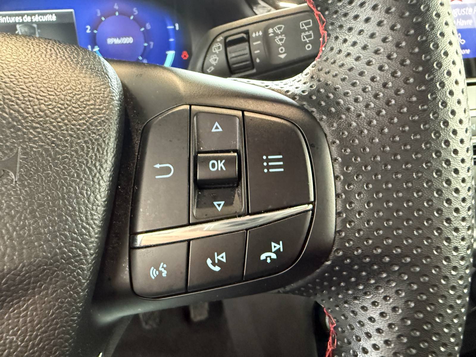 FORD Puma 1.0 Flexifuel 125 ch S&S BVM6 ST-Line