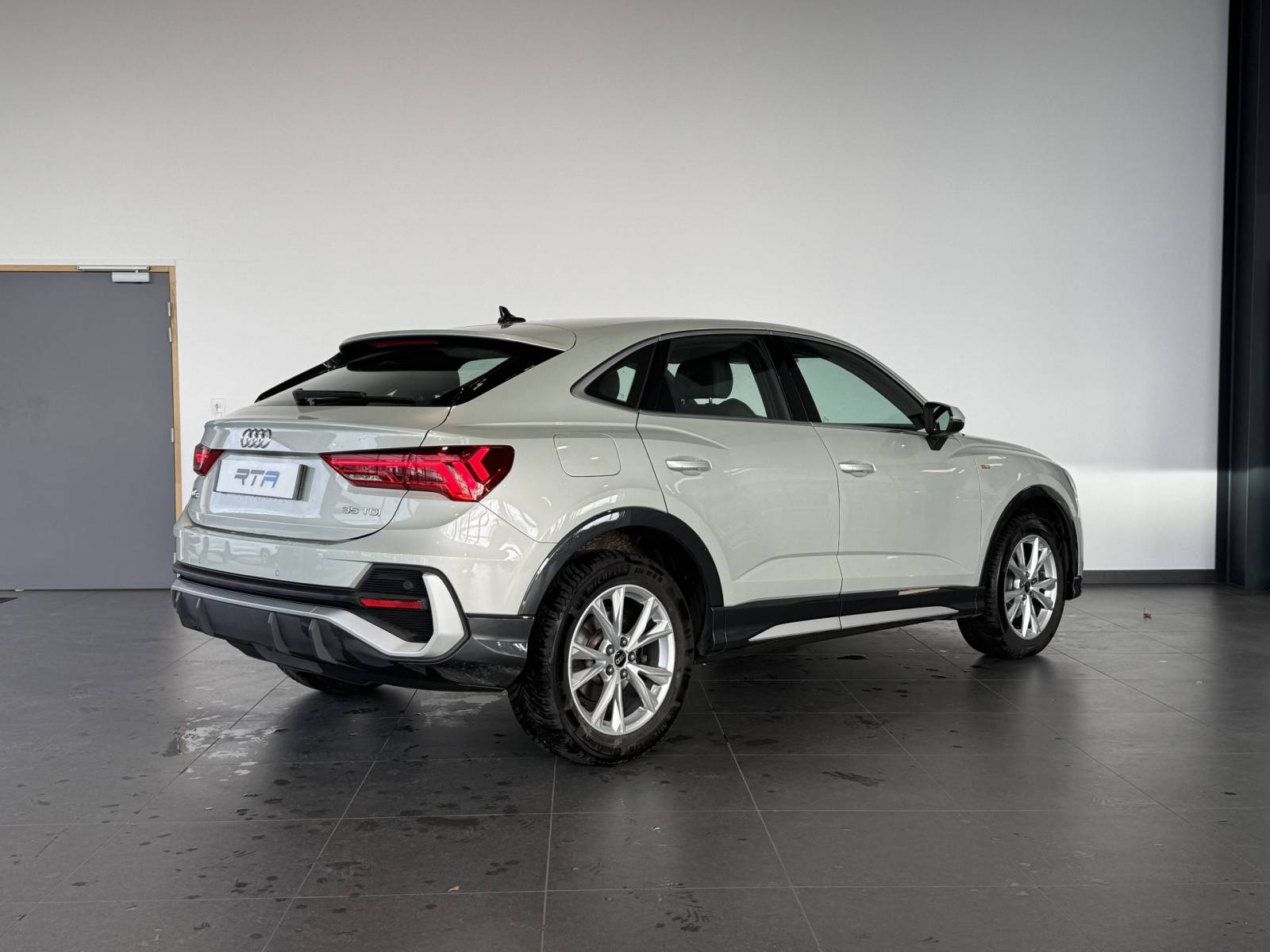 AUDI Q3 SPORTBACK 35 TDI 150CV STRONIC SLINE