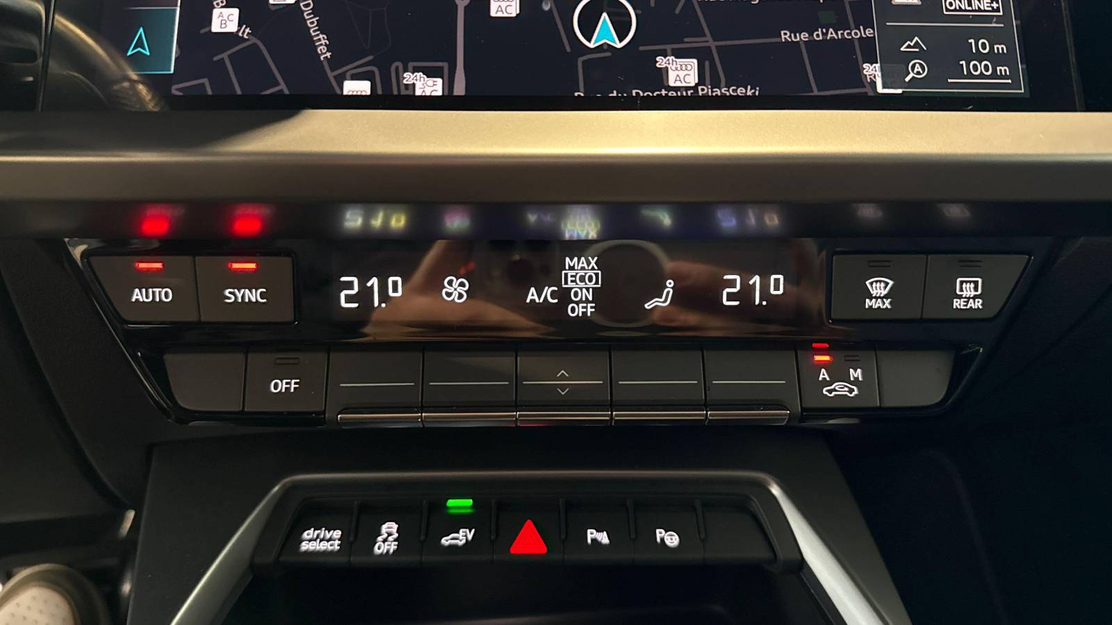 AUDI A3 SPORTBACK 40 TFSIe 204 S tronic 6 S Line