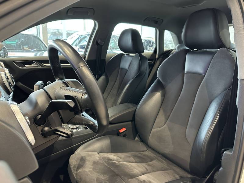 AUDI A3 Sportback 40 e-tron 204 S tronic 6 Design Luxe