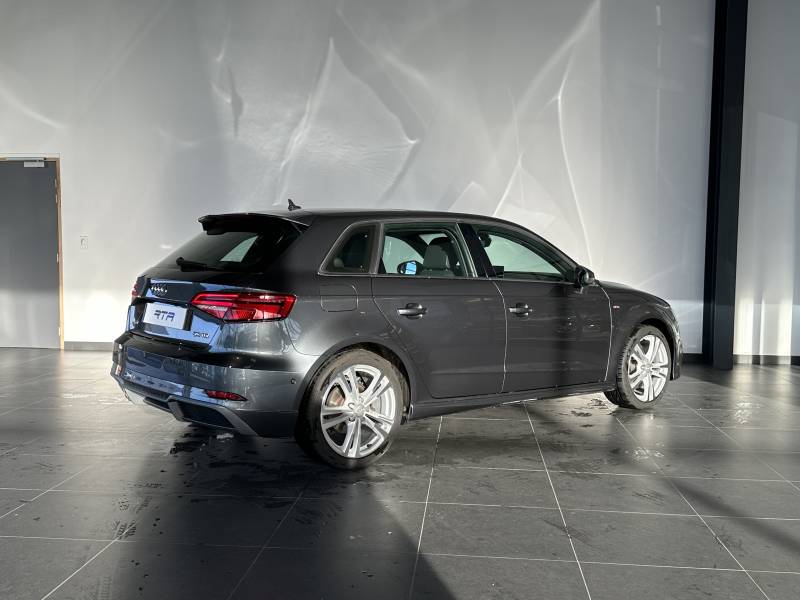 AUDI A3 Sportback 35 TDI 150 S tronic 7 S Line