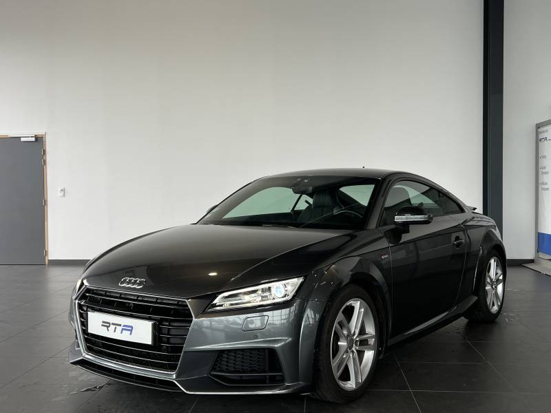 AUDI TT Coupé 1.8 TFSI 180 S tronic 7 S line