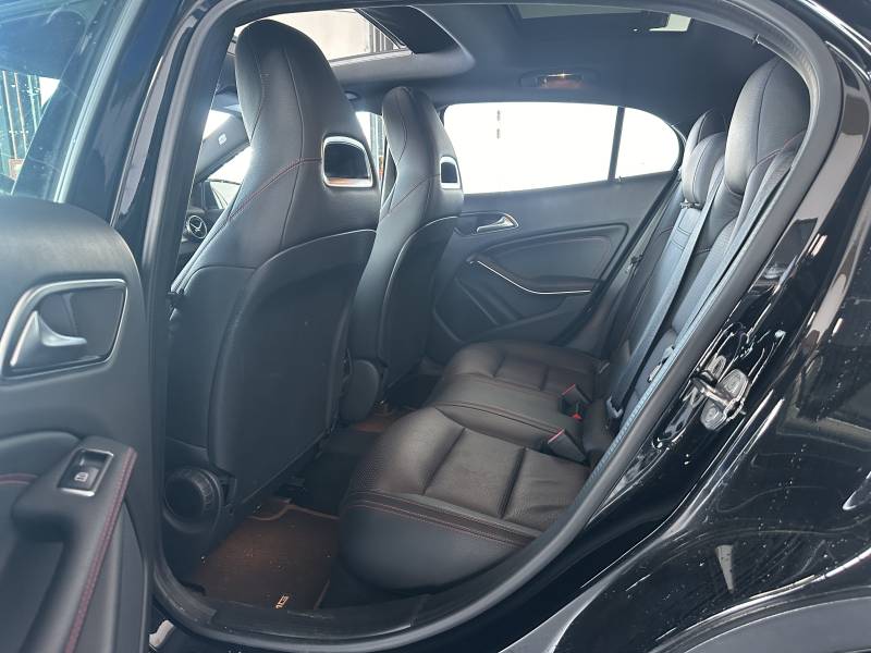 MERCEDES GLA 200 d 7-G DCT Fascination