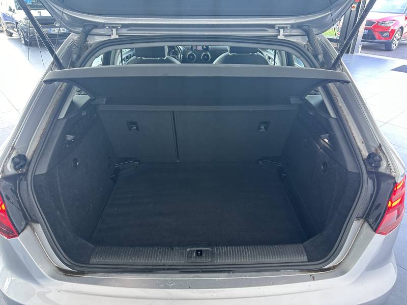 AUDI A3 Sportback 1.0 TFSI 115 S tronic 7 Midnight Series