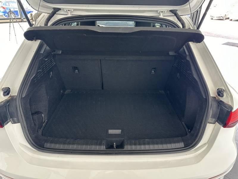 AUDI A3 Sportback 40 TFSIe 204 S tronic 6 Design