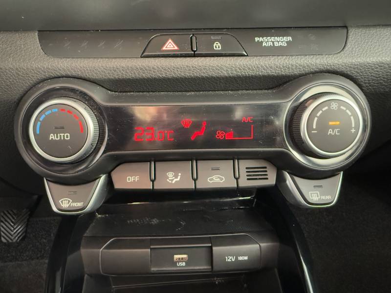 KIA Stonic 1.0 T-GDi 100 ch MHEV iBVM6 Launch Edition