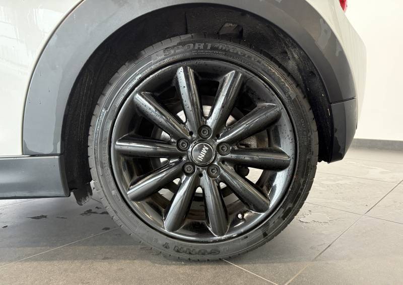 MINI Hatch 3 Portes Cooper D 116 ch BVA6 Finition Exquisite