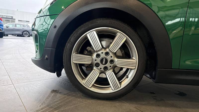 MINI HATCH 3 F56 COOPER 136CV BVA7 EDITION 60 YEARS