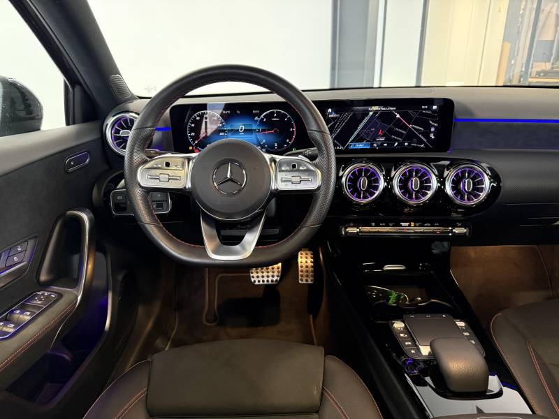 MERCEDES CLASSE A 180 d AMG Line