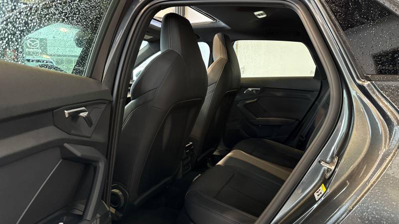 AUDI A3 SPORTBACK 40 TFSIe 204 S tronic 6 S Line